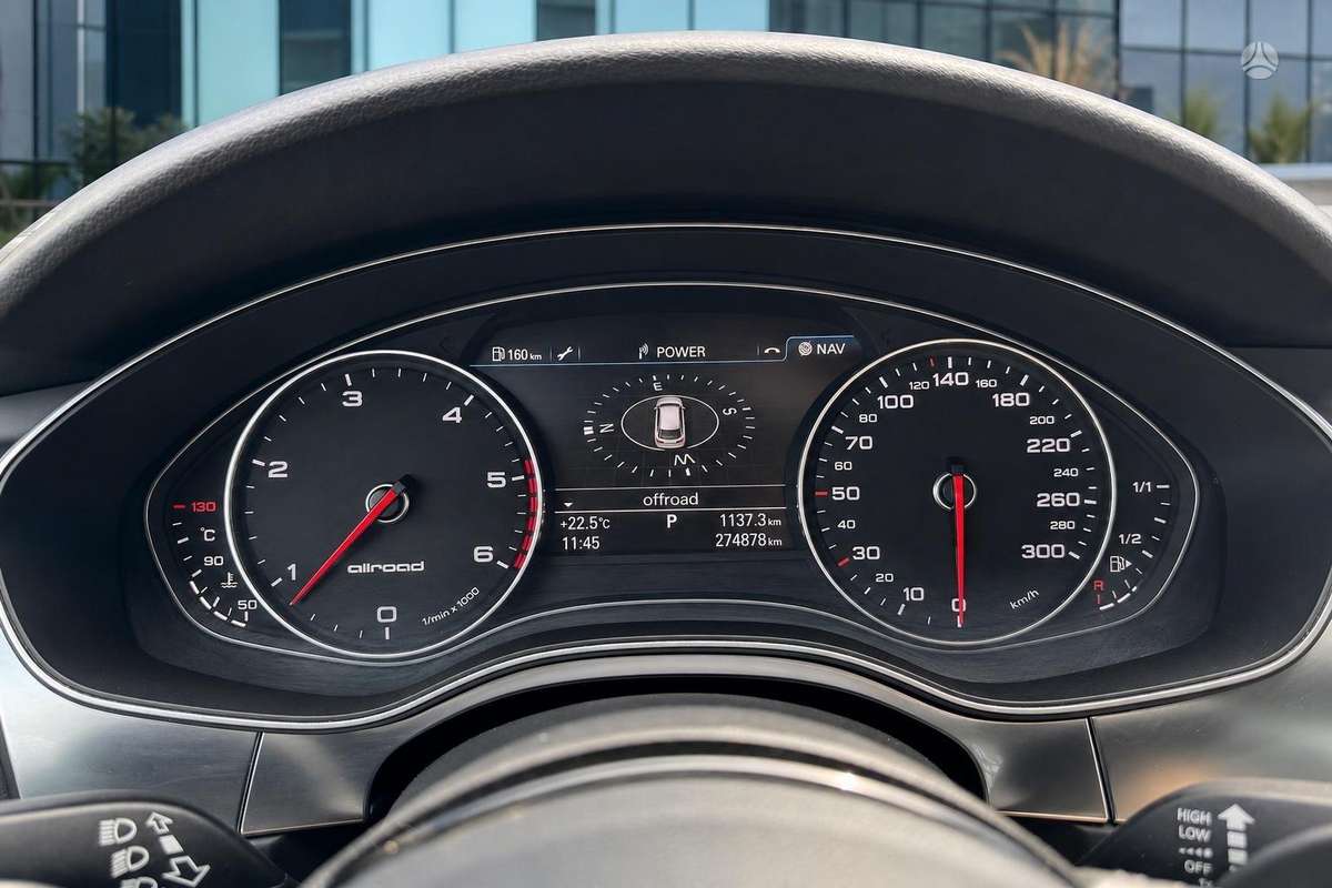 Audi A6 allroad, 3.0 l., Универсал