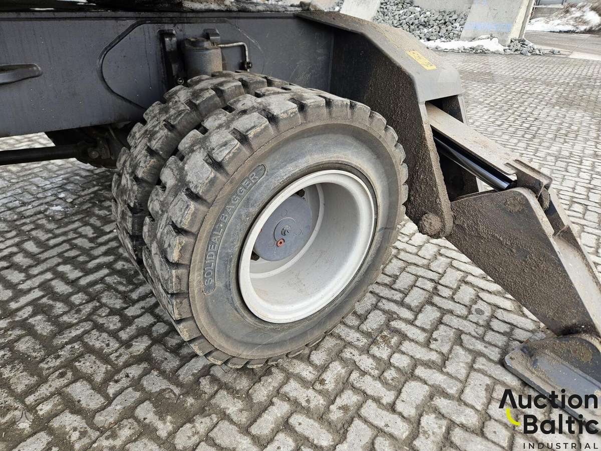 Fuchs MHL 350 S5, ekskavatoriai