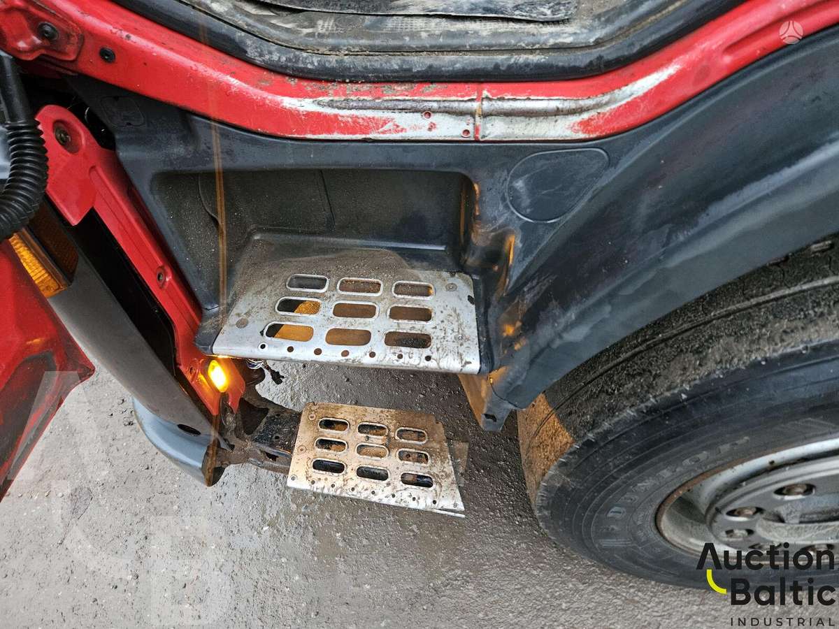 Volvo FM12, savivarčiai