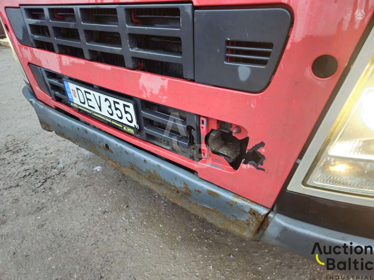 Volvo FM12, savivarčiai