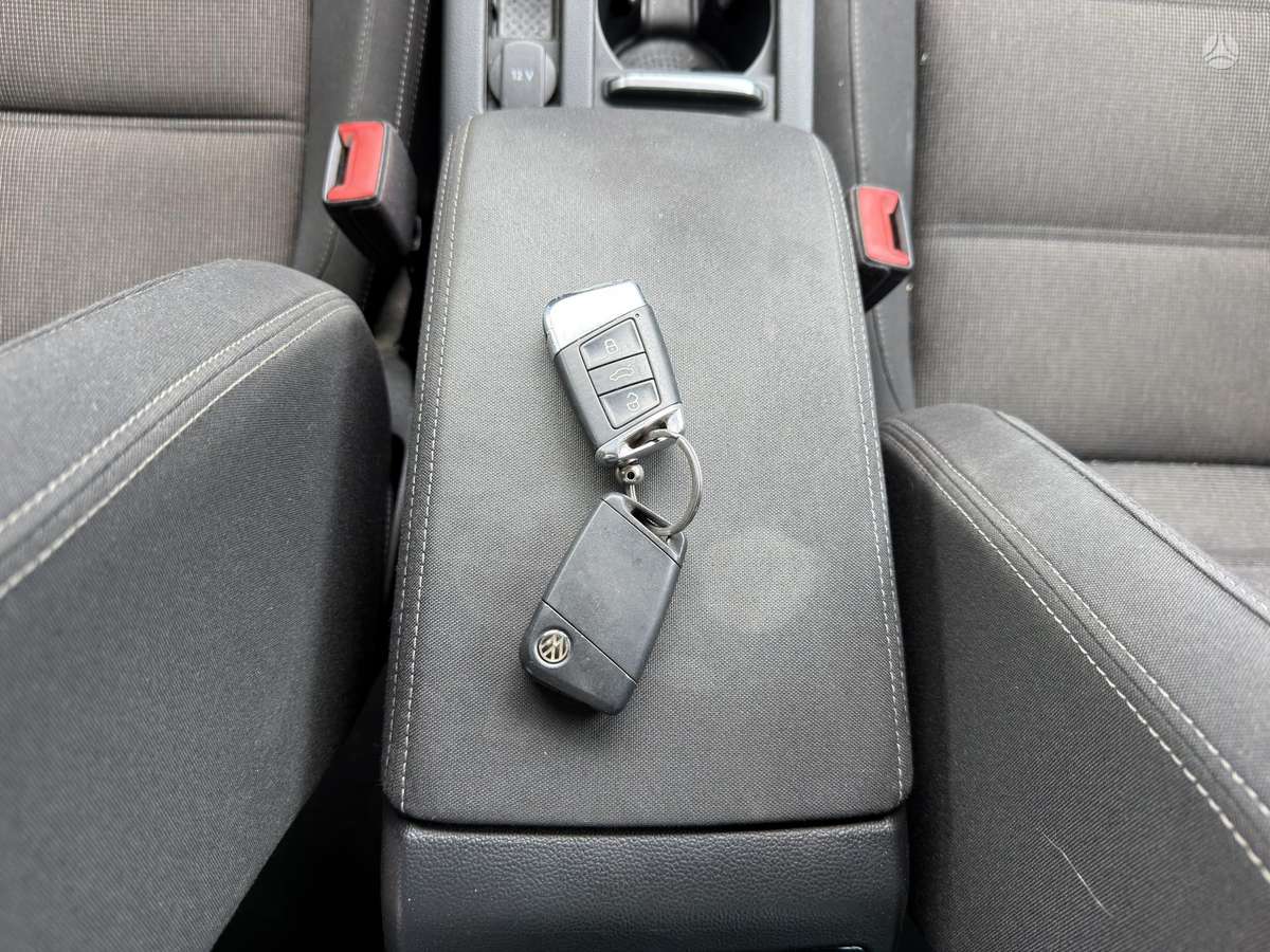 Volkswagen Passat, 2.0 l., Универсал