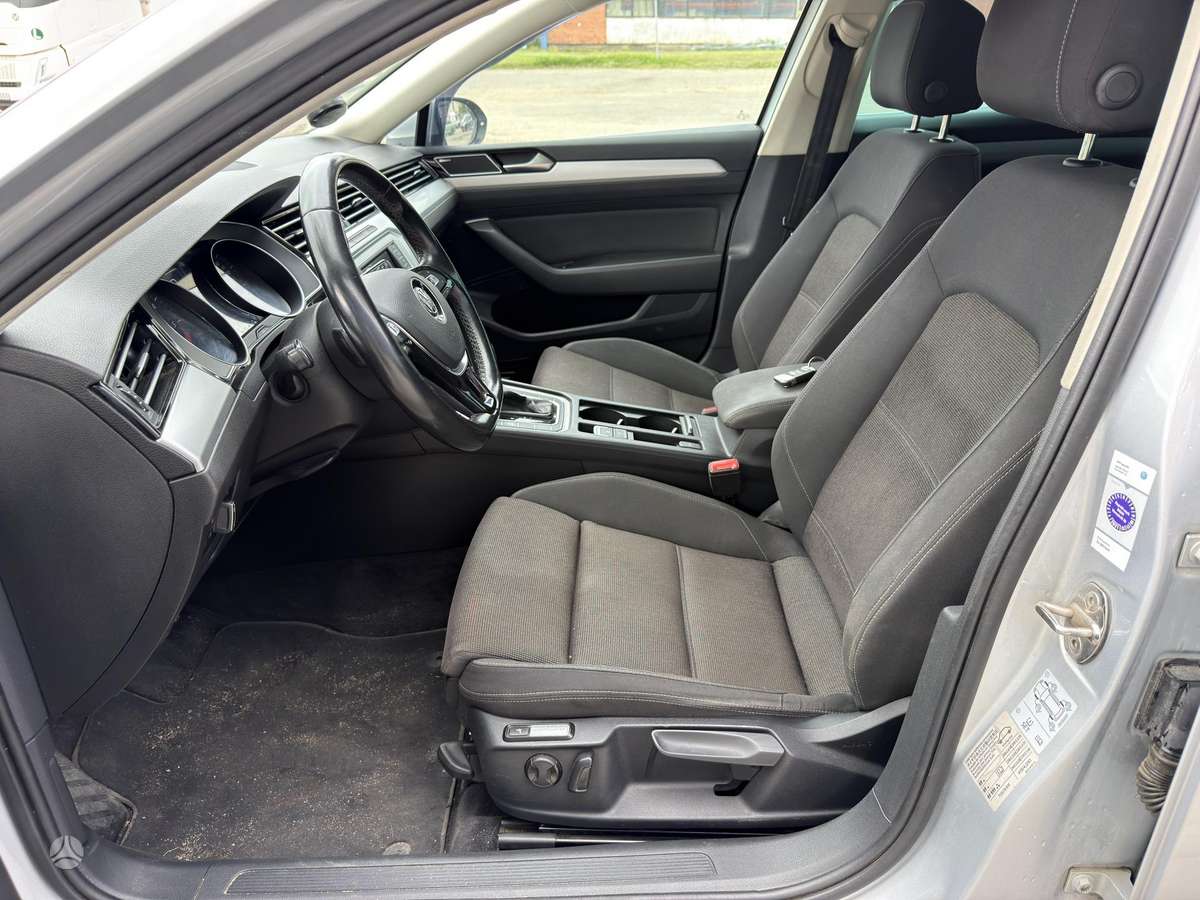 Volkswagen Passat, 2.0 l., Универсал
