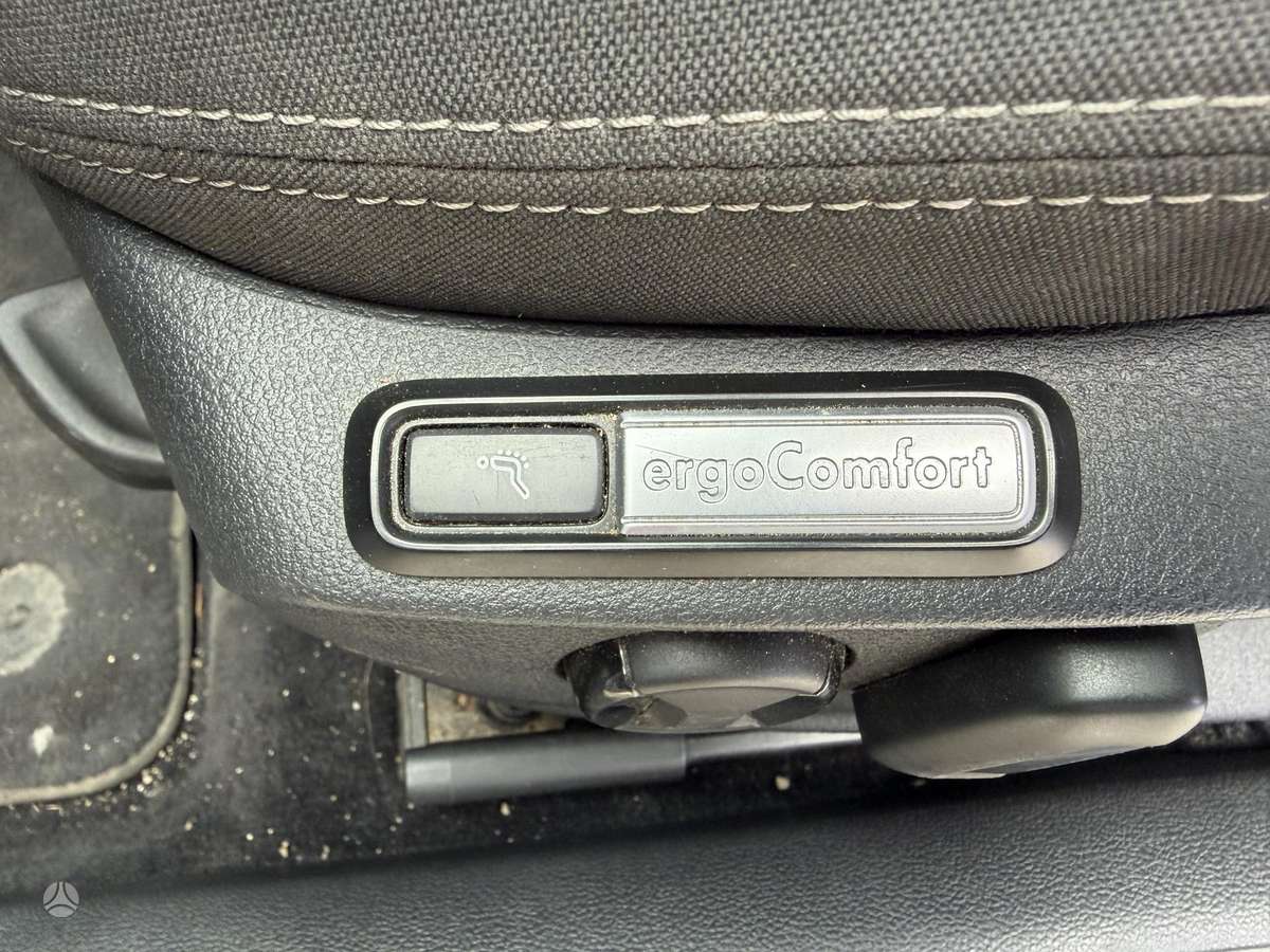 Volkswagen Passat, 2.0 l., Универсал