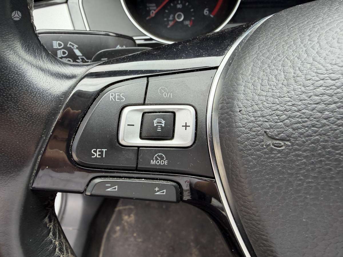 Volkswagen Passat, 2.0 l., Универсал