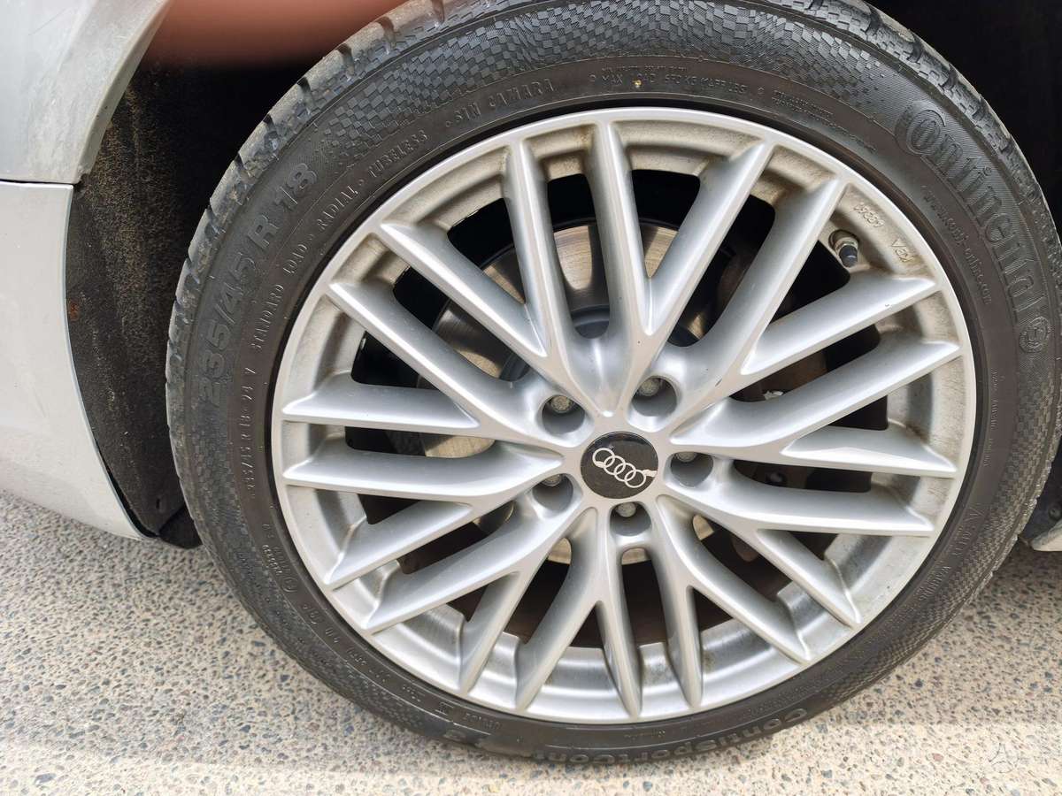Audi A6, 2.7 l., sedanas