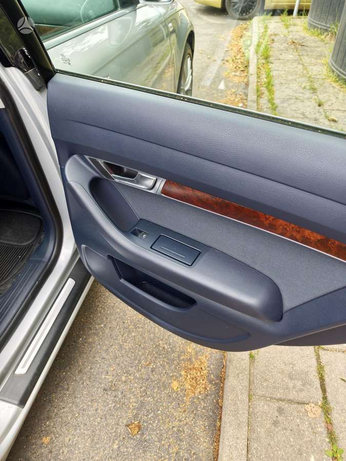 Audi A6, 2.7 l., Седан