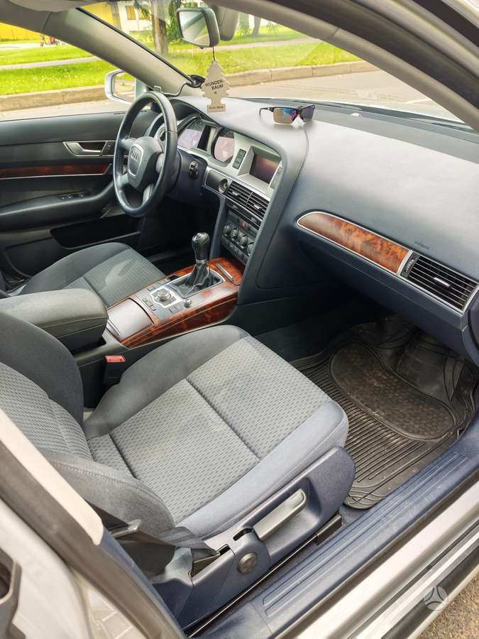 Audi A6, 2.7 l., Седан