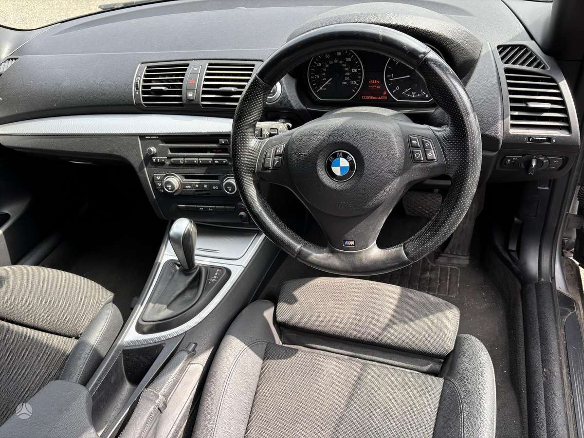 BMW 118, 2.0 l., Кабриолет