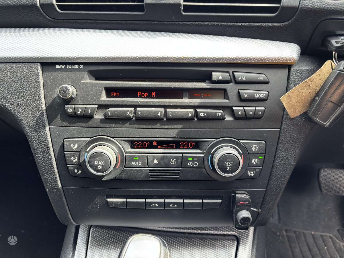 BMW 118, 2.0 l., Кабриолет