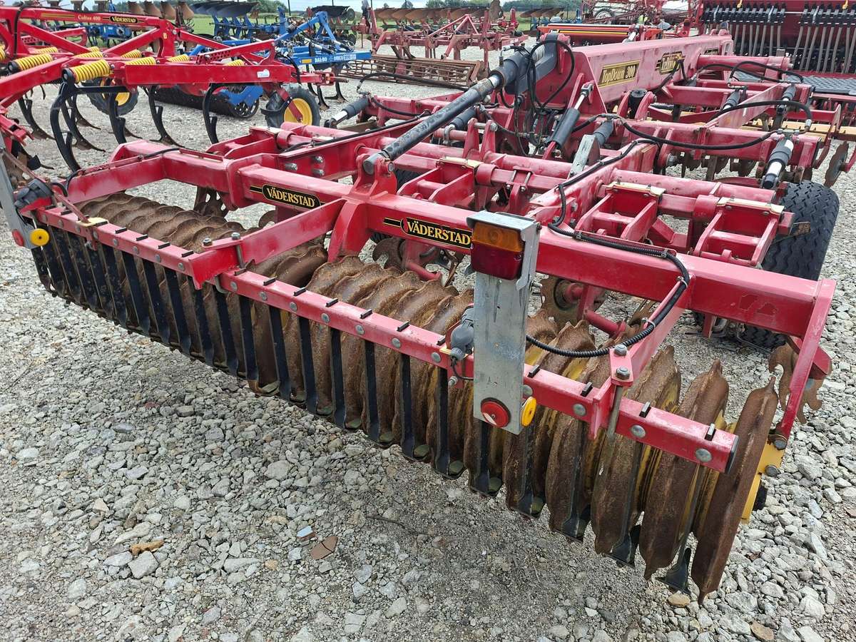Vaderstad Top Down 300, scrapers, scrubbers