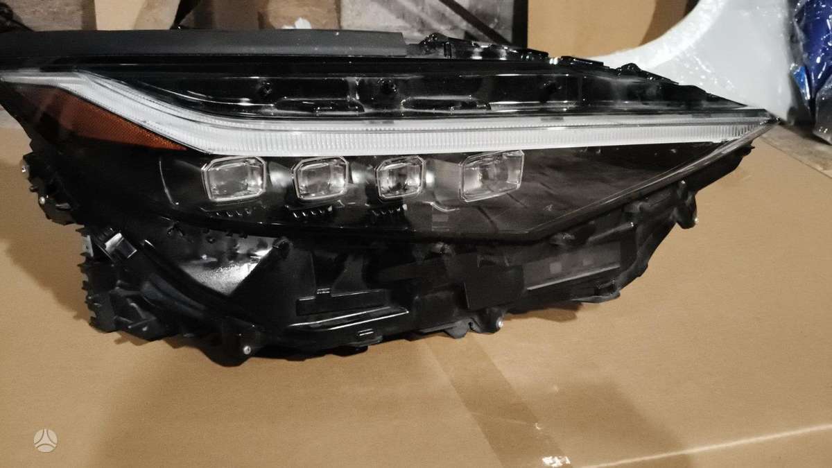 Toyota bZ4X kėbulo dalys
