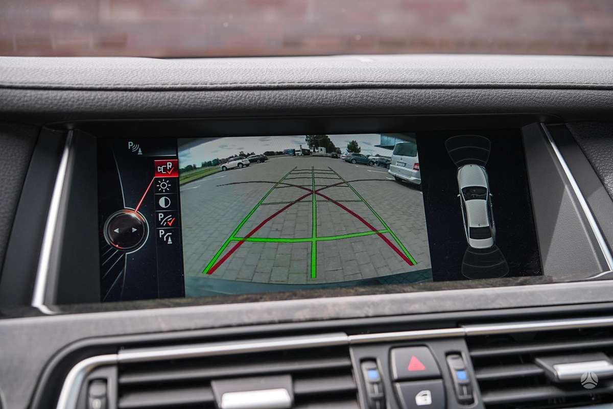 BMW 730, 3.0 l., Седан