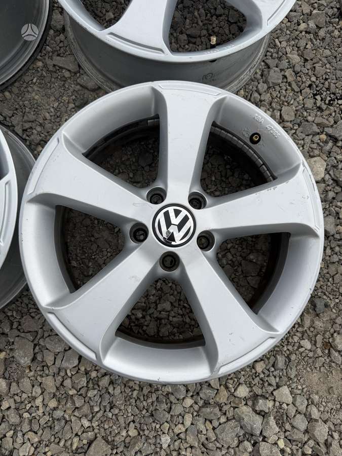 Volkswagen, light alloy, R17