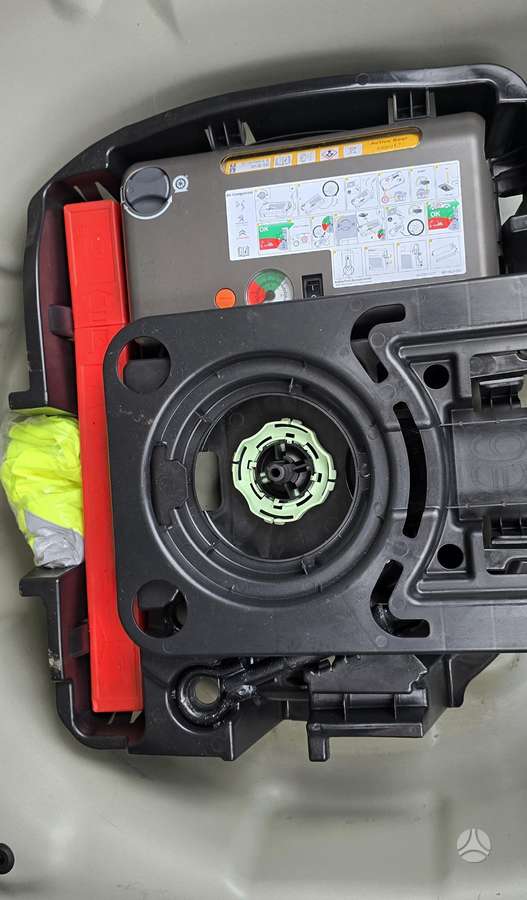 Citroen C4 Cactus, 1.6 l., hatchback