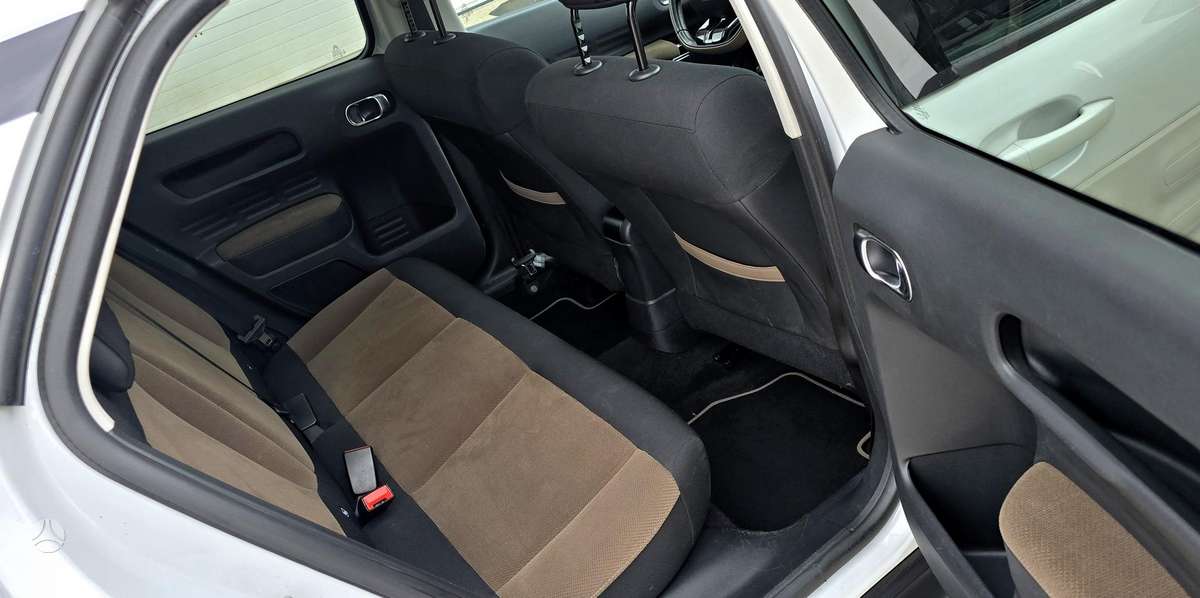 Citroen C4 Cactus, 1.6 l., Хэтчбек