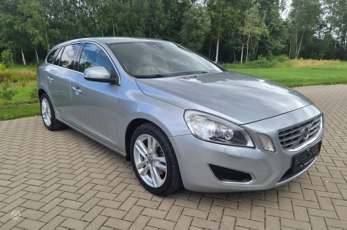 Volvo V60, 2.0 l., Универсал
