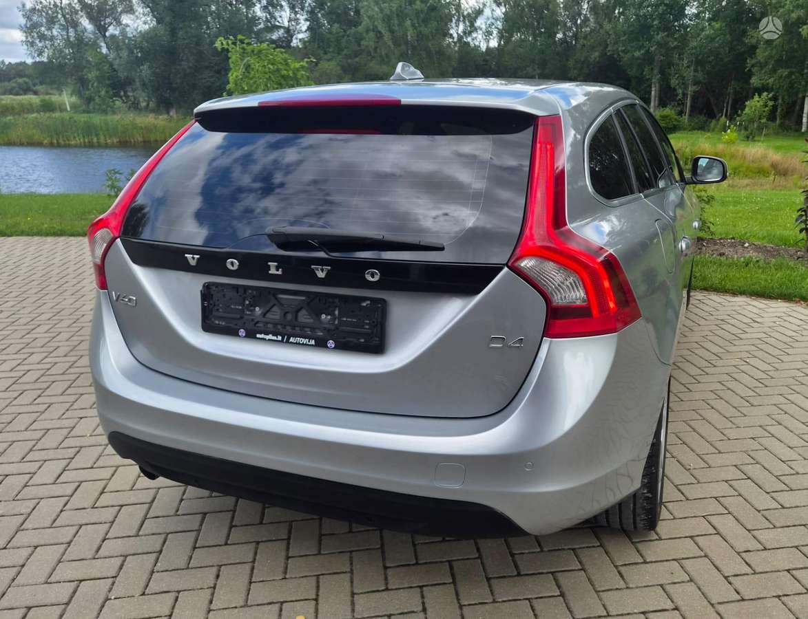 Volvo V60, 2.0 l., Универсал