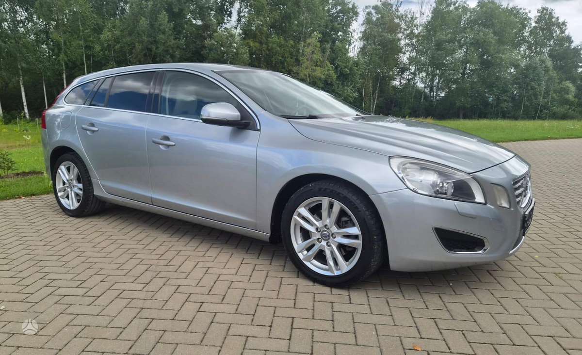 Volvo V60, 2.0 l., Универсал