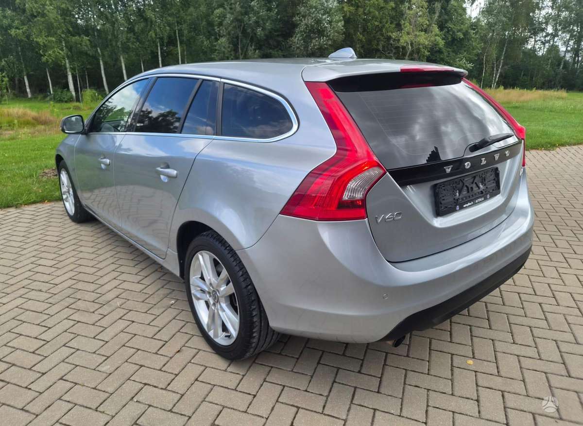 Volvo V60, 2.0 l., Универсал