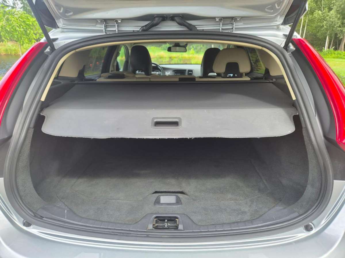 Volvo V60, 2.0 l., Универсал