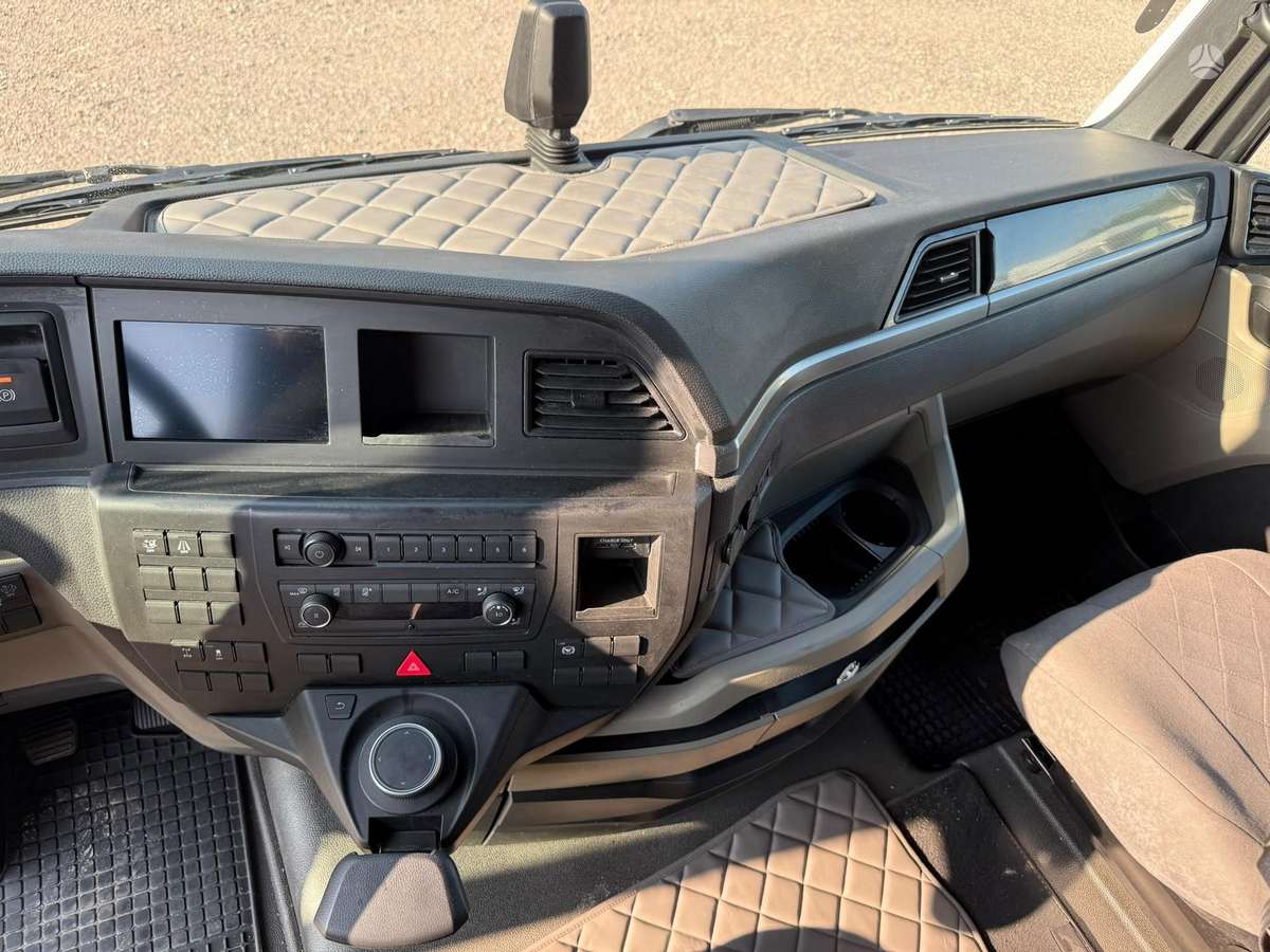 MAN TGX 18.470 RETARDER, double sleeper