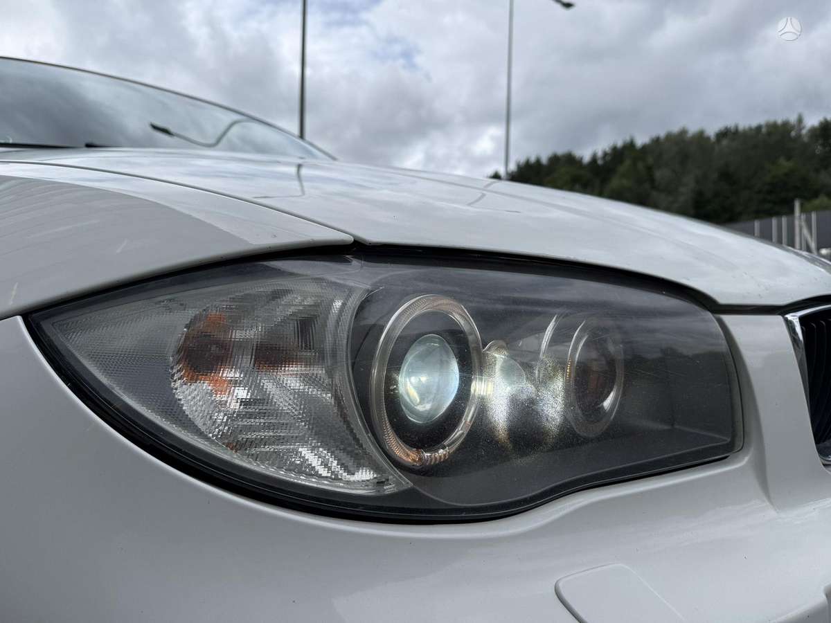 BMW 120, 2.0 l., hatchback