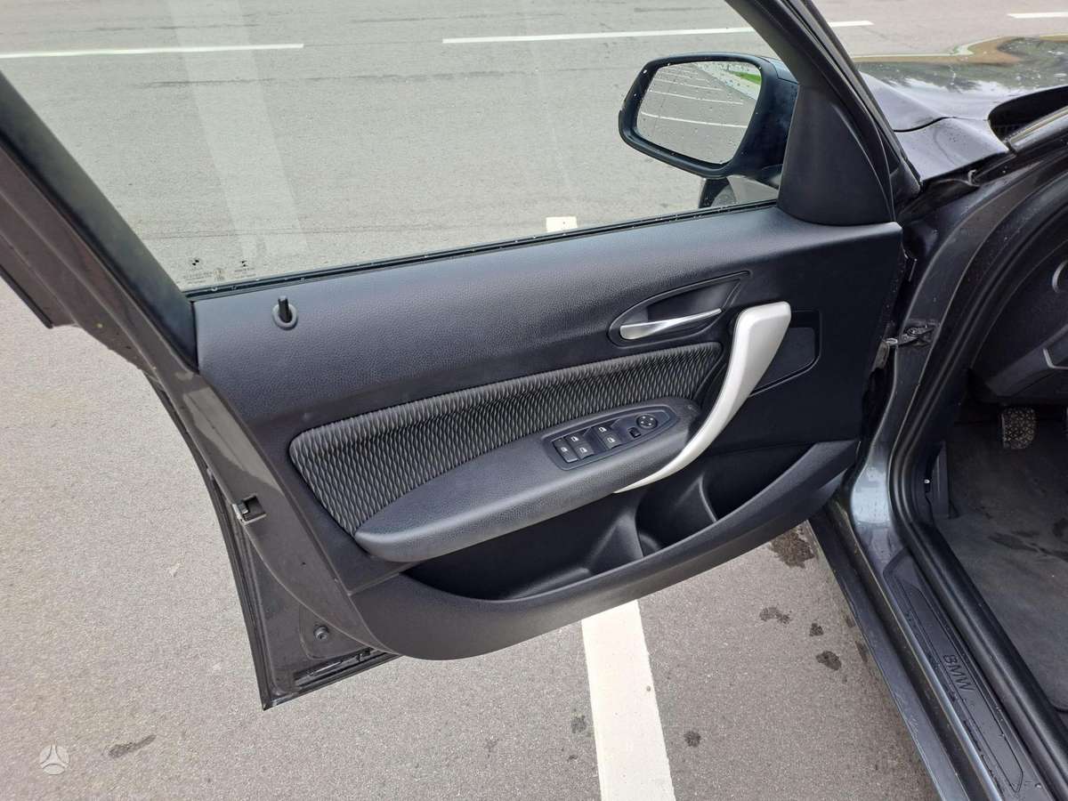 BMW 116, 1.5 l., hatchback