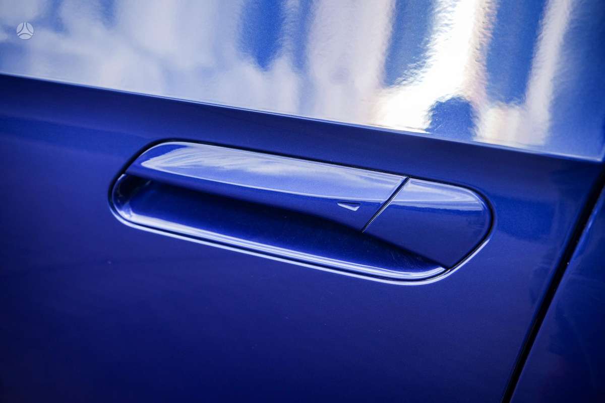 Volkswagen ID.4, hatchback