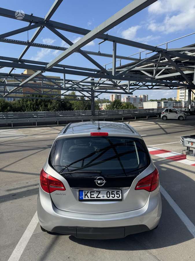 Opel Meriva, 1.4 l., Минивэн