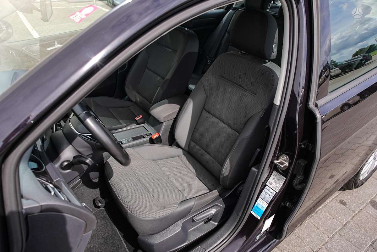 Volkswagen Golf, 1.0 l., hatchback