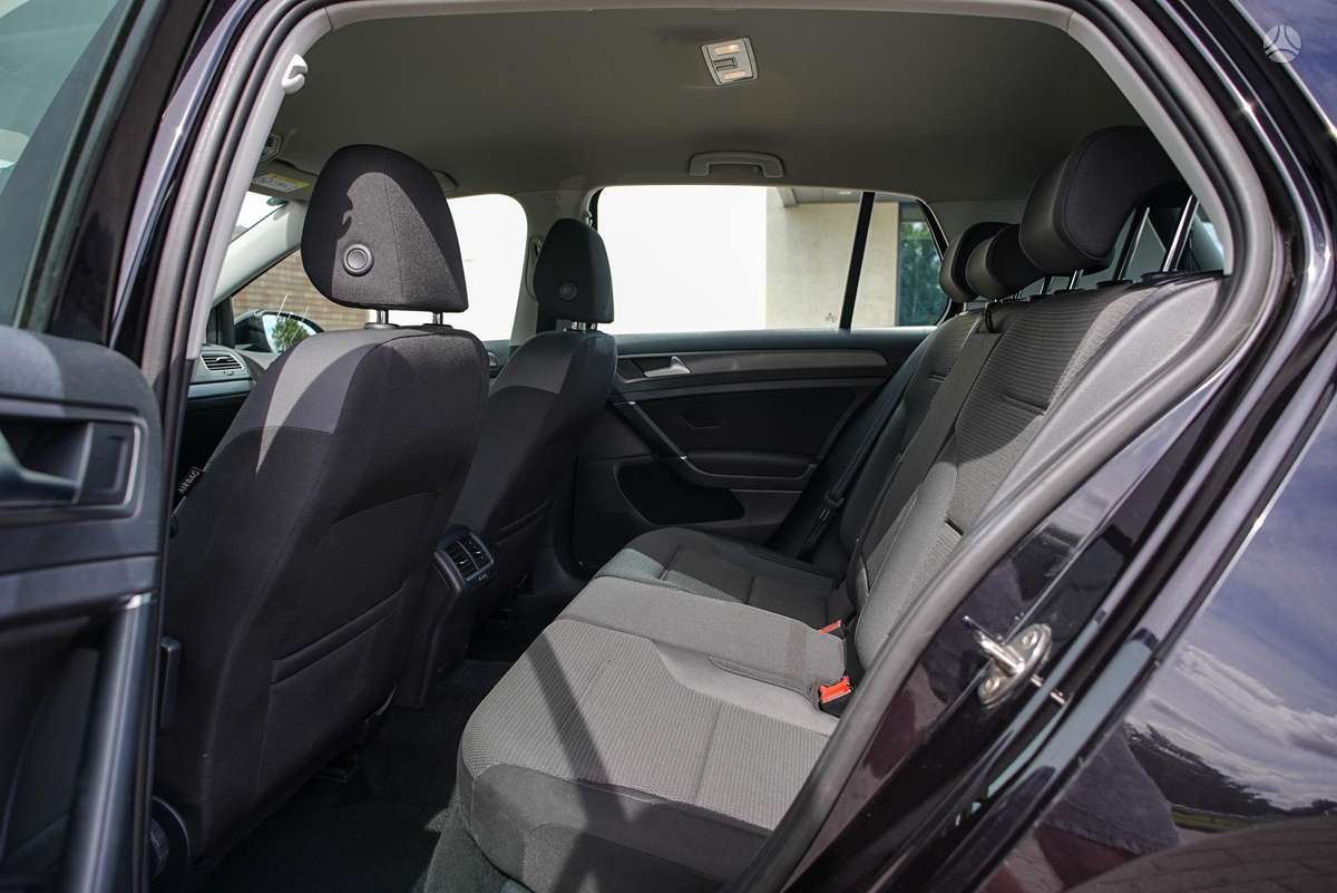 Volkswagen Golf, 1.0 l., hatchback