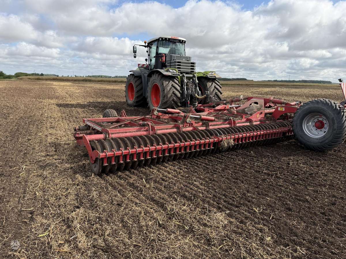 Horsch JOCKER 12, scrapers, scrubbers