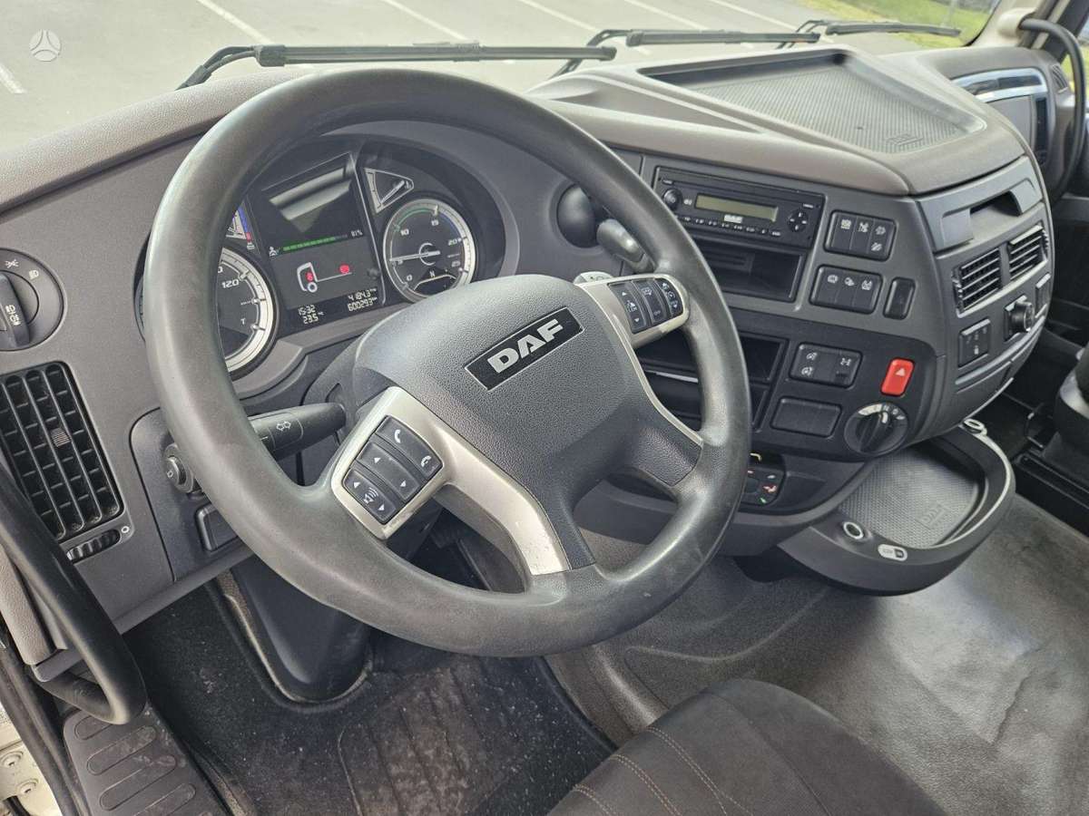 DAF XF 480 FT SC, 2 miegamosios vietos