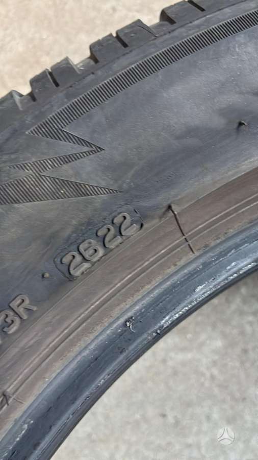 Bridgestone BLIZZAK LM005, winter 265/45 R20