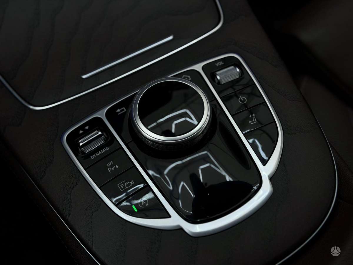 Mercedes-Benz E200, 2.0 l., Универсал