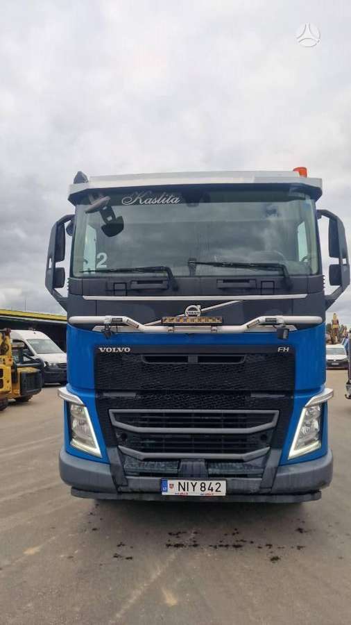 Volvo FH540, самосвалы
