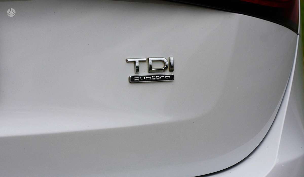 Audi Q5, 3.0 l., off-road / crossover