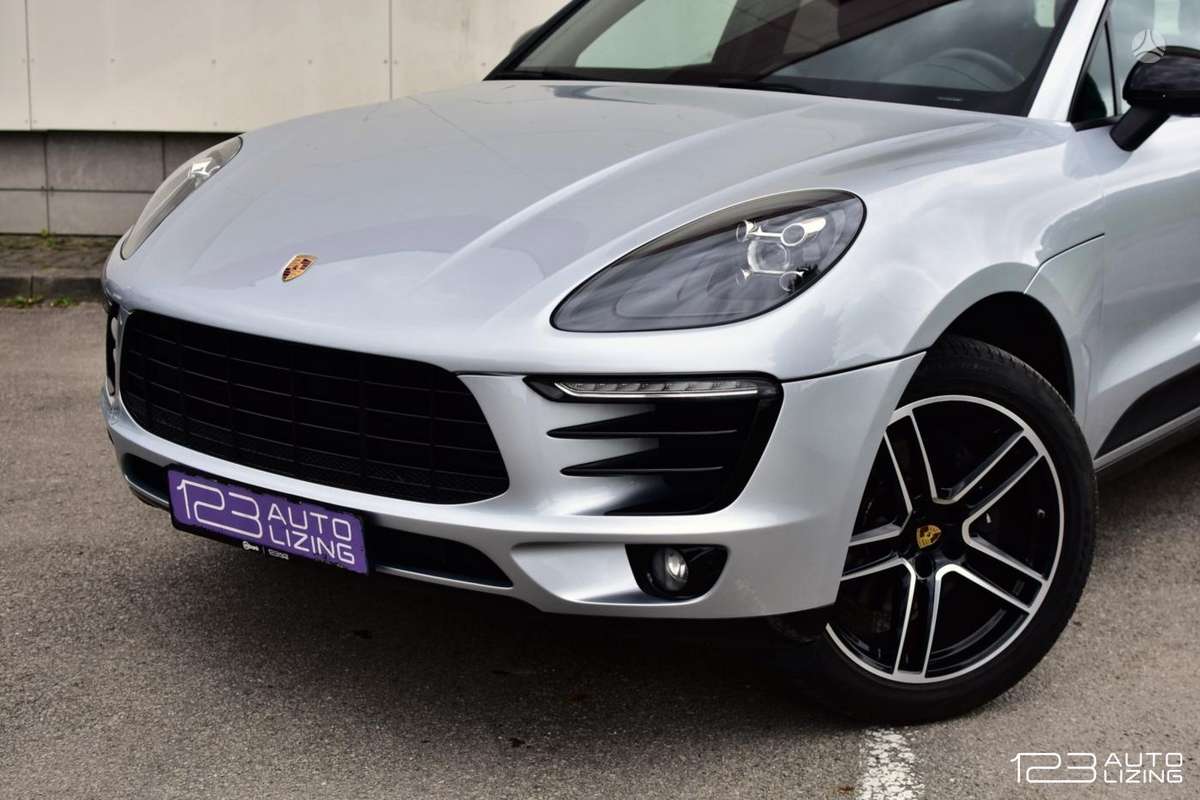 Porsche Macan, 2.0 l., off-road / crossover