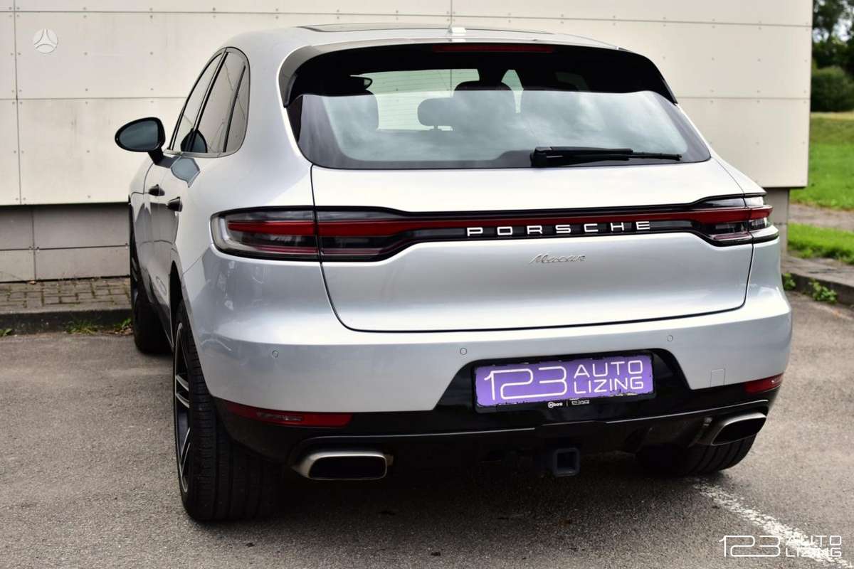 Porsche Macan, 2.0 l., off-road / crossover