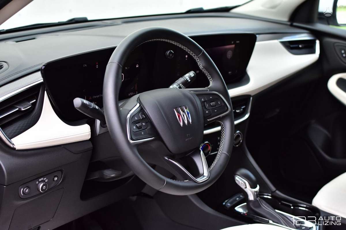 Buick Encore, 1.3 l., off-road / crossover
