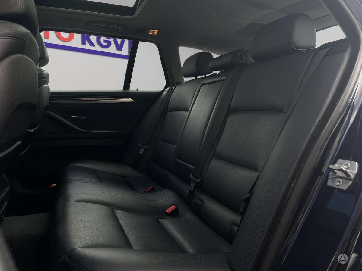 BMW 530, Универсал
