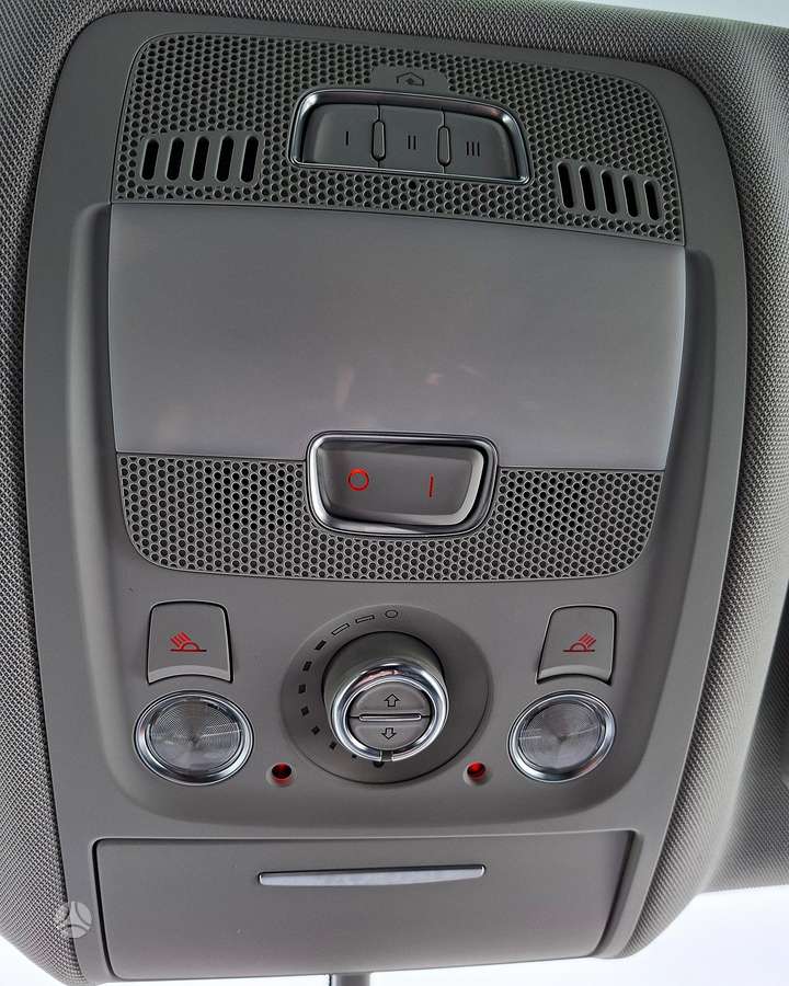 Audi Q5, 3.0 l., off-road / crossover
