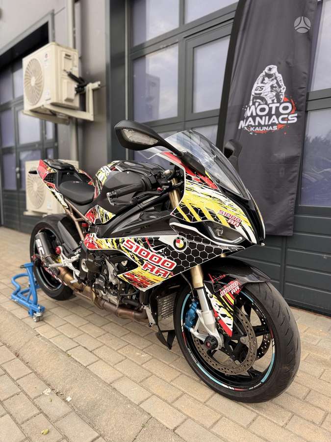 BMW S 1000 RR 999cc, superbikes