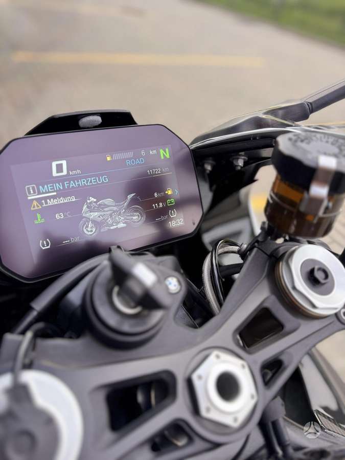 BMW S 1000 RR 999cc, superbikes