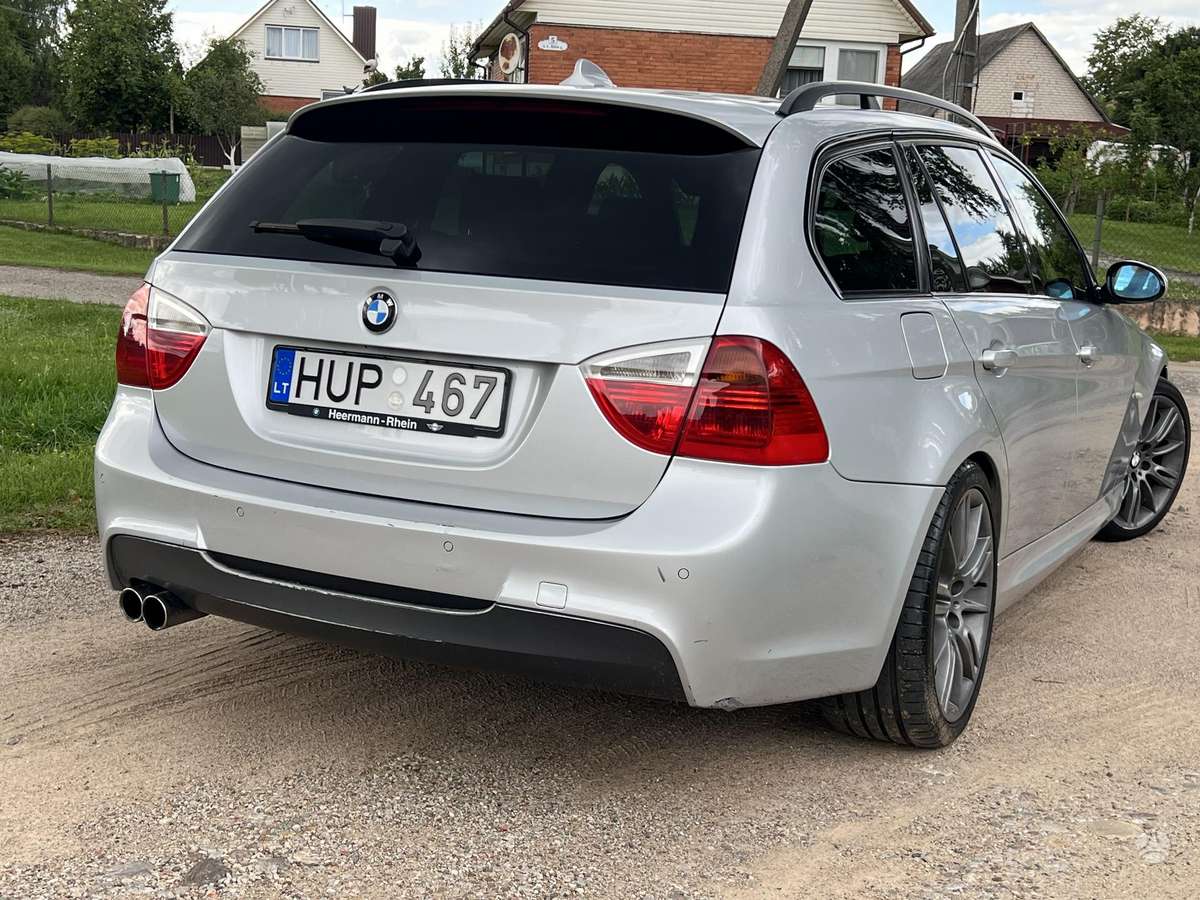 BMW 330, 3.0 l., Универсал