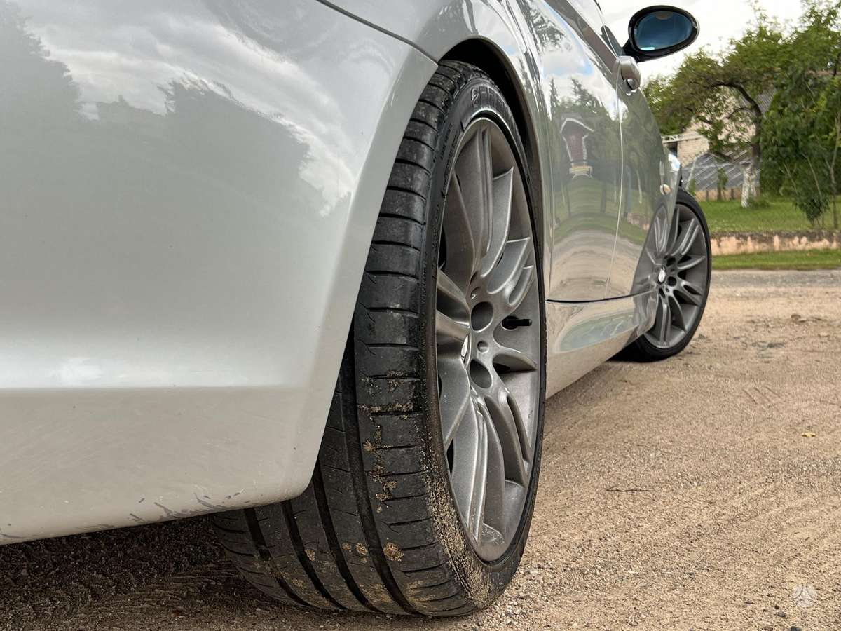 BMW 330, 3.0 l., Универсал