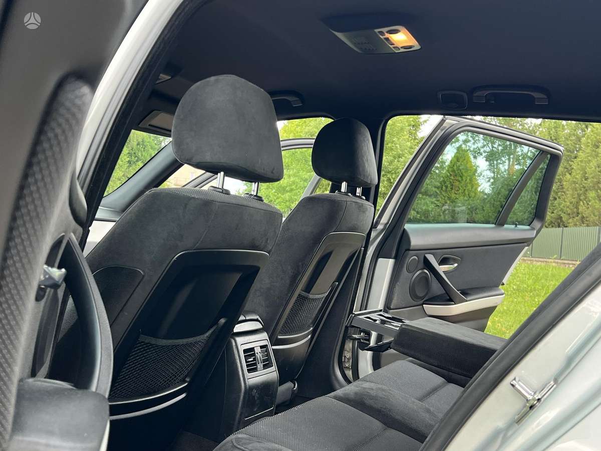 BMW 330, 3.0 l., Универсал