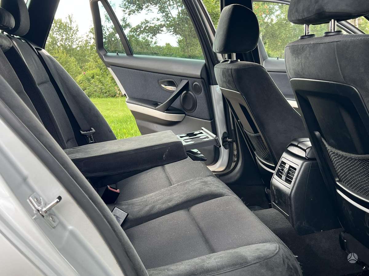 BMW 330, 3.0 l., wagon
