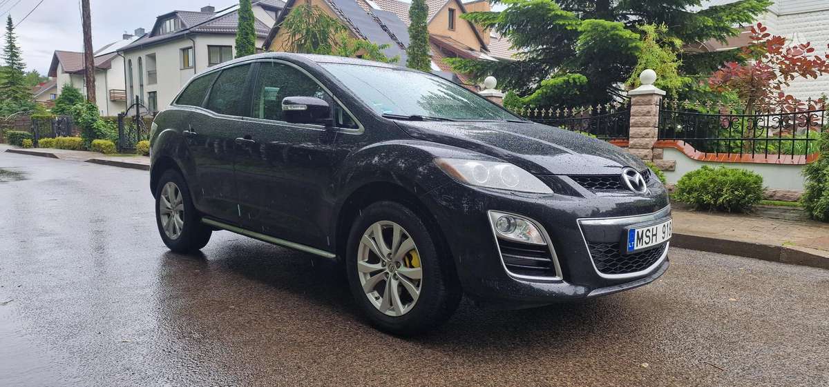 Mazda CX-7, 2.2 l., off-road / crossover