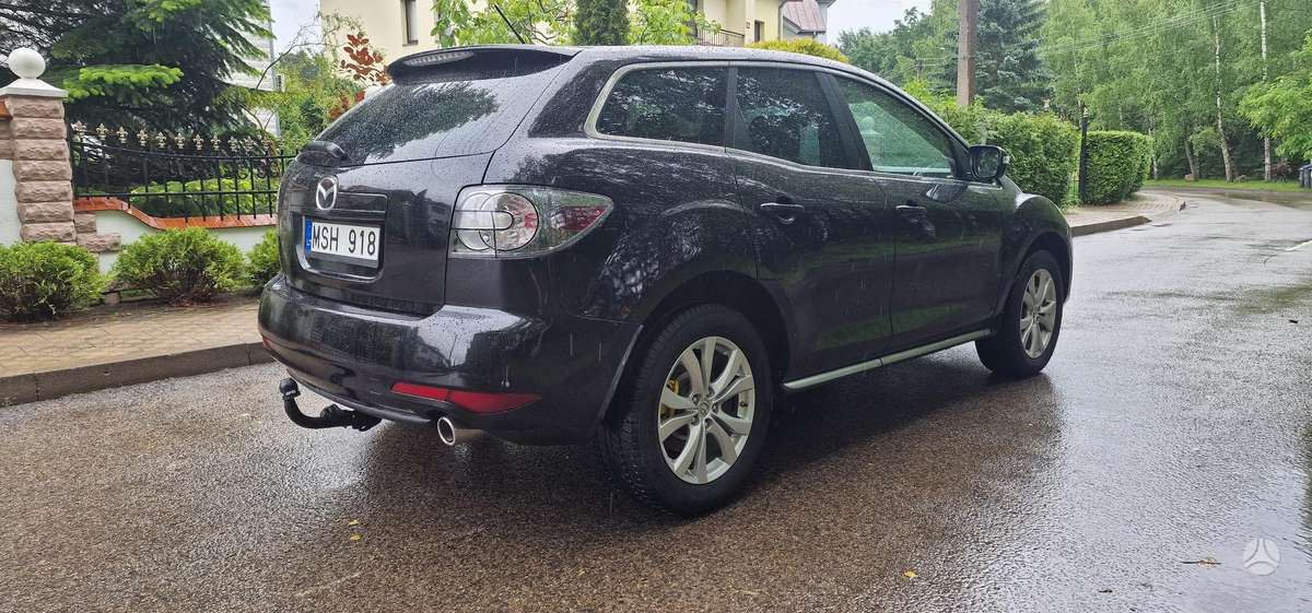Mazda CX-7, 2.2 l., off-road / crossover